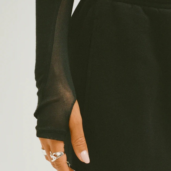 Joah Brown Black Long Sleeve - Picture 4 of 10